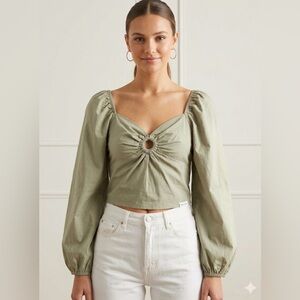 Chic Sage Green Crop Top with Long Sleeves